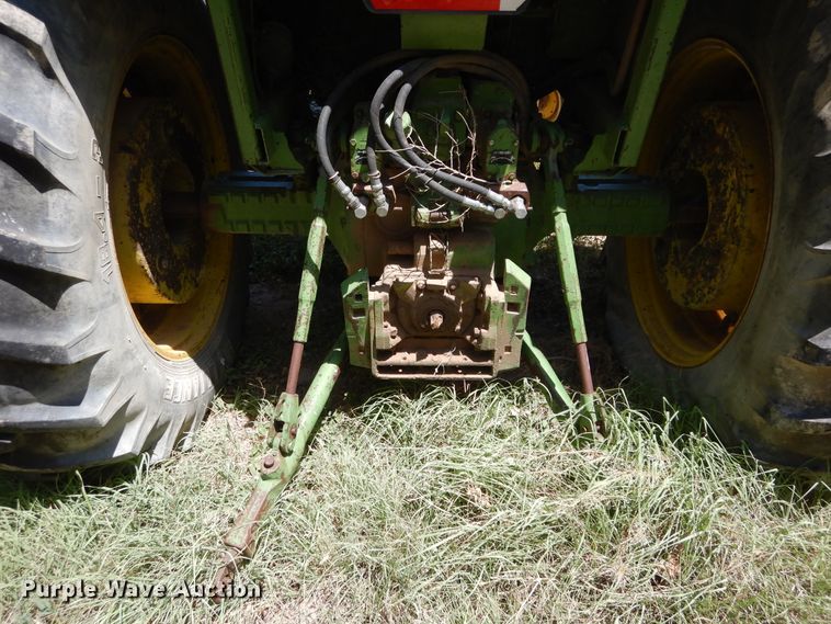 image for item HV9223 1974 John Deere 4430  tractor