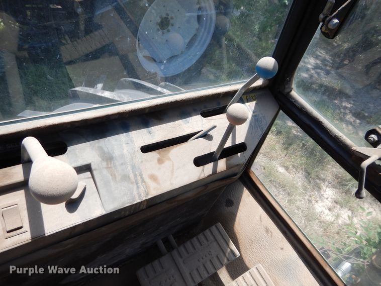 image for item HV9225 1989 Ford Versatile 276  4WD bi-directional tractor