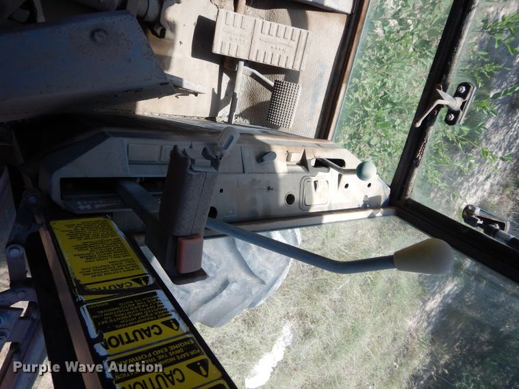 image for item HV9225 1989 Ford Versatile 276  4WD bi-directional tractor