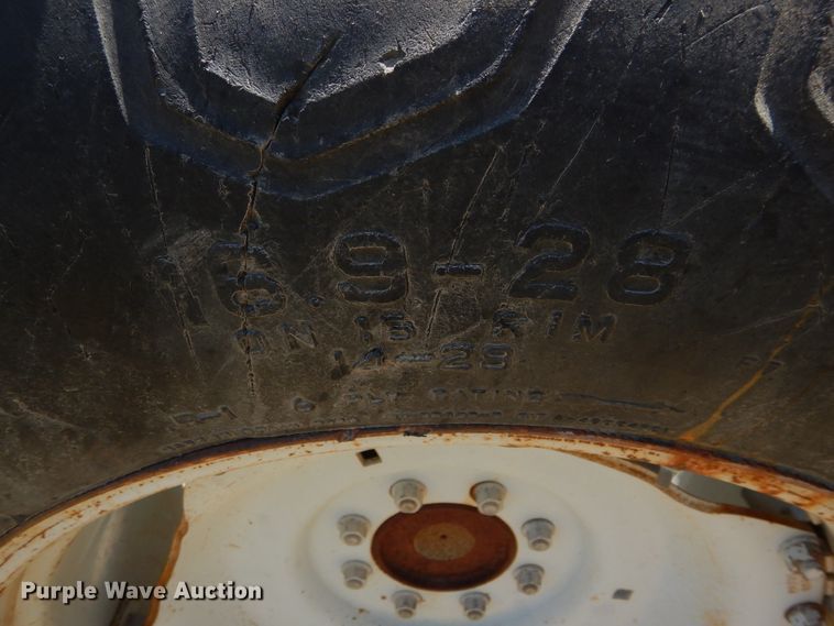 image for item HV9225 1989 Ford Versatile 276  4WD bi-directional tractor