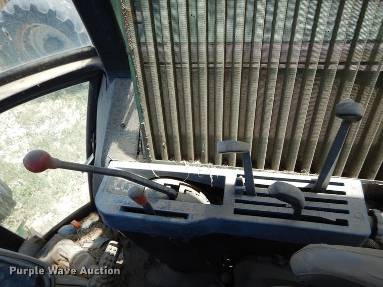 image for item HV9226 1973 John Deere 4430  tractor