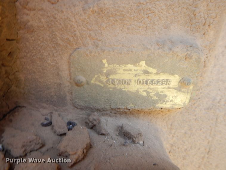 image for item HV9226 1973 John Deere 4430  tractor