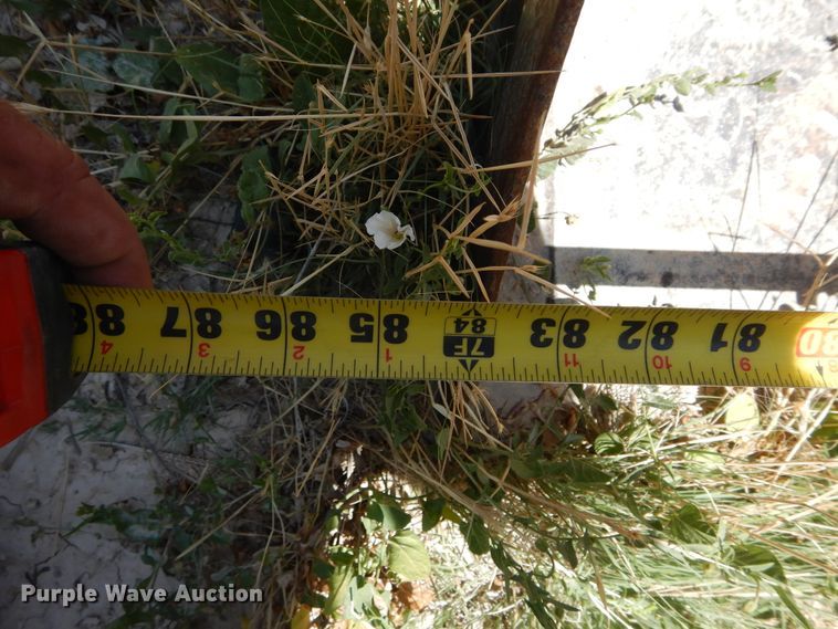 image for item HV9229 2005 Challenger MT465B  MFWD tractor