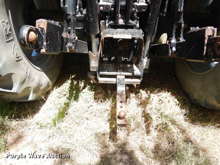 image for item HV9230 2004 Challenger MT465B  MFWD tractor