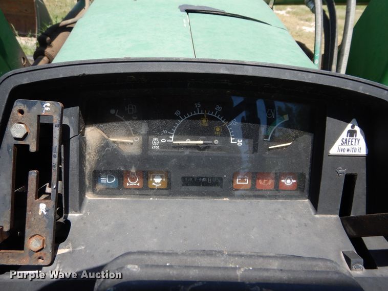 image for item HV9231 John Deere 5500  MFWD tractor