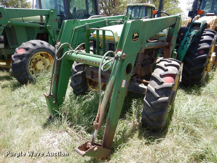 image for item HV9231 John Deere 5500  MFWD tractor