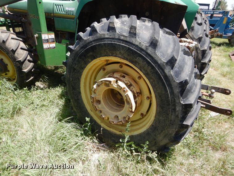 image for item HV9231 John Deere 5500  MFWD tractor