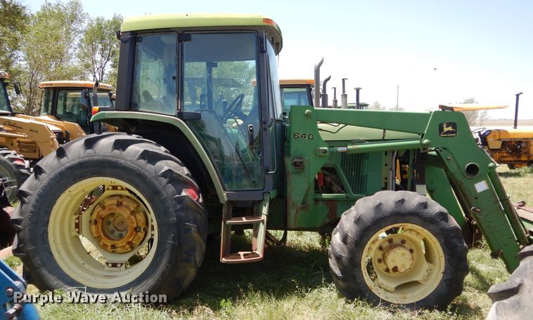 image for item HV9233 1996 John Deere 6400  tractor