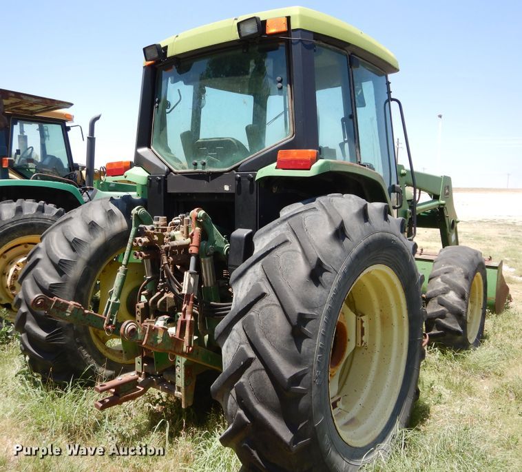 image for item HV9233 1996 John Deere 6400  tractor