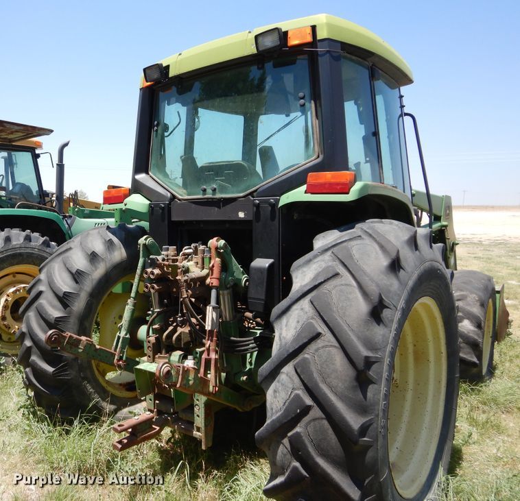 image for item HV9233 1996 John Deere 6400  tractor