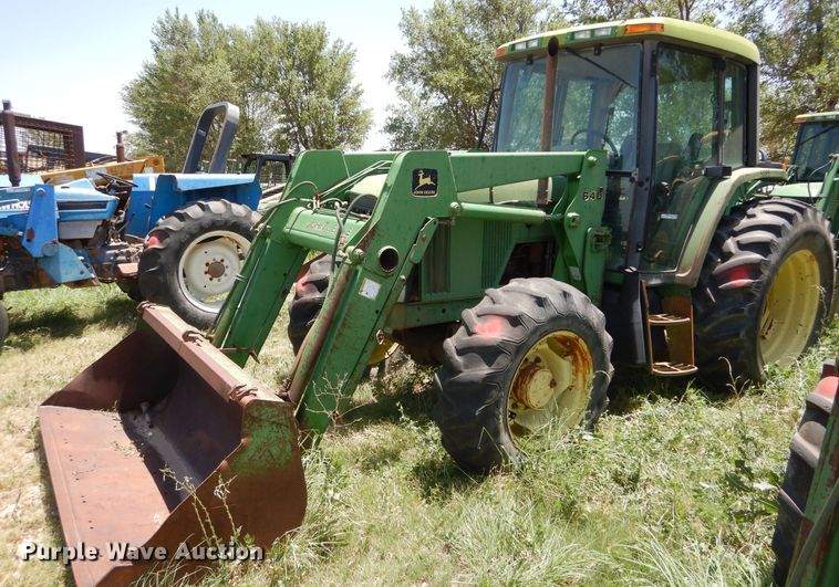 image for item HV9233 1996 John Deere 6400  tractor