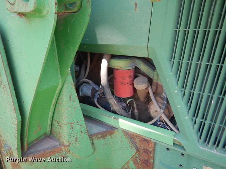 image for item HV9233 1996 John Deere 6400  tractor