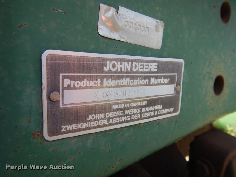 image for item HV9233 1996 John Deere 6400  tractor