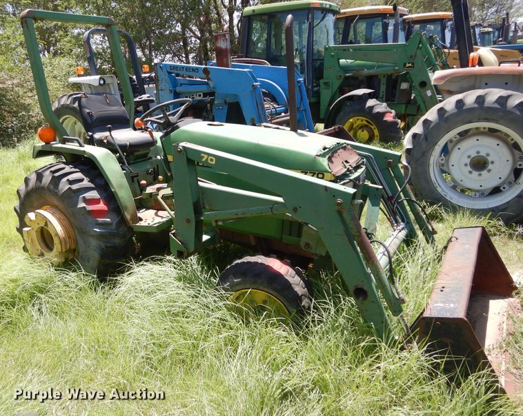 image for item HV9237 John Deere 770  tractor