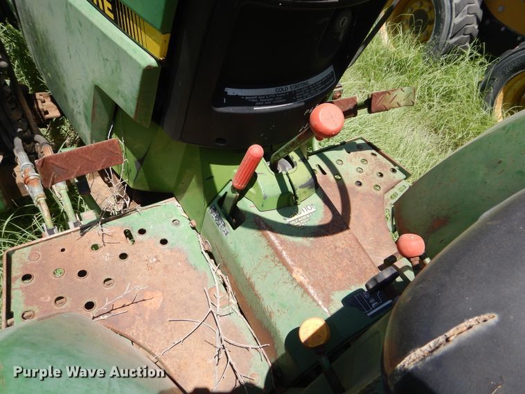 image for item HV9237 John Deere 770  tractor