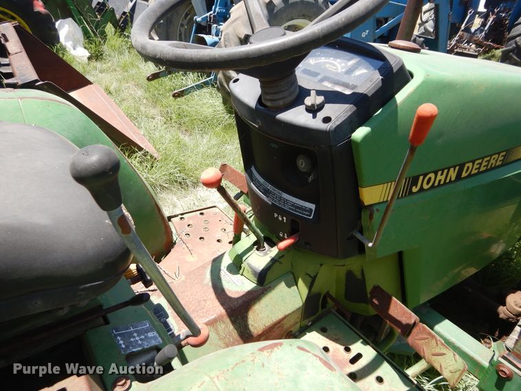 image for item HV9237 John Deere 770  tractor