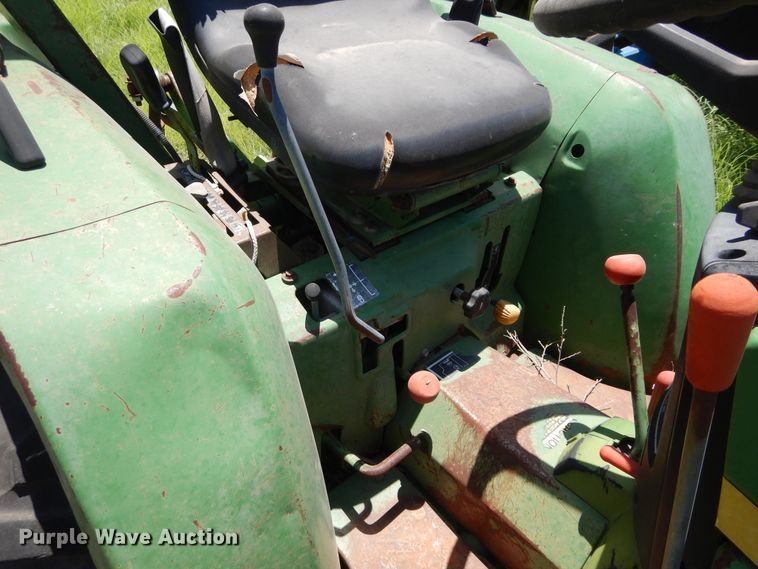 image for item HV9237 John Deere 770  tractor