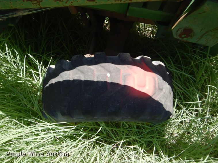 image for item HV9237 John Deere 770  tractor