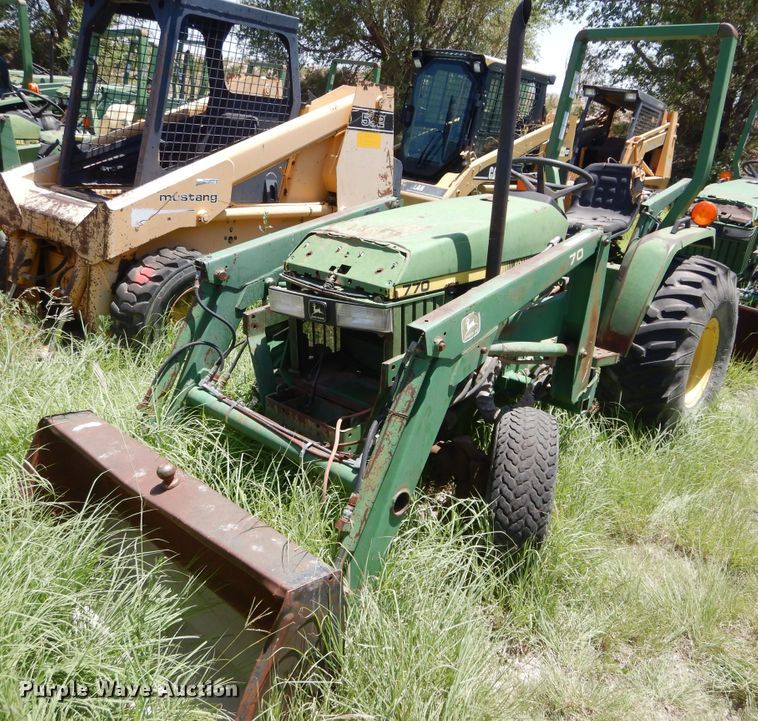 image for item HV9238 John Deere 770  tractor