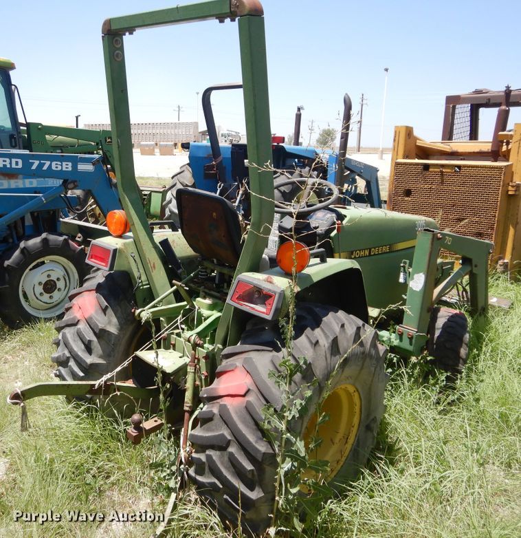 image for item HV9238 John Deere 770  tractor