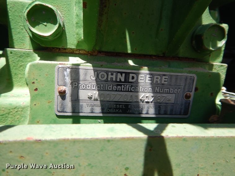 image for item HV9238 John Deere 770  tractor