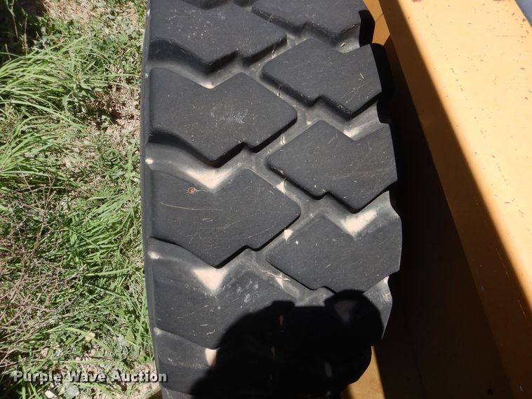 image for item HV9241 1995 Case 1845C  skid steer loader