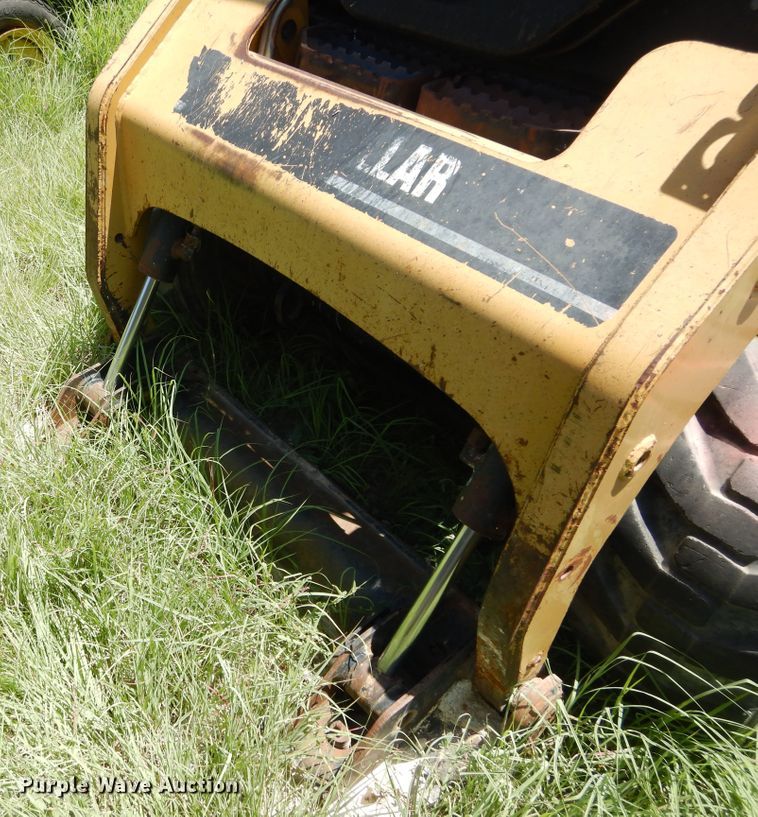 image for item HV9243 2005 Caterpillar 216B  skid steer loader