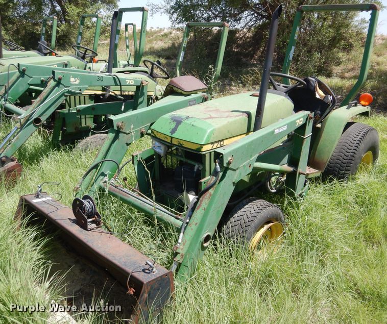 image for item HV9245 John Deere 770  tractor