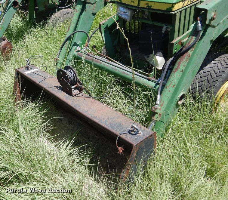 image for item HV9245 John Deere 770  tractor