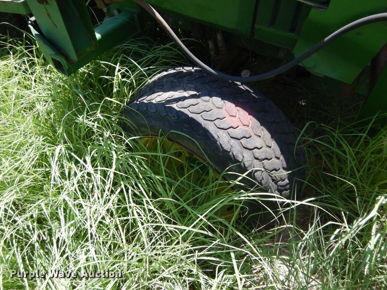 image for item HV9245 John Deere 770  tractor