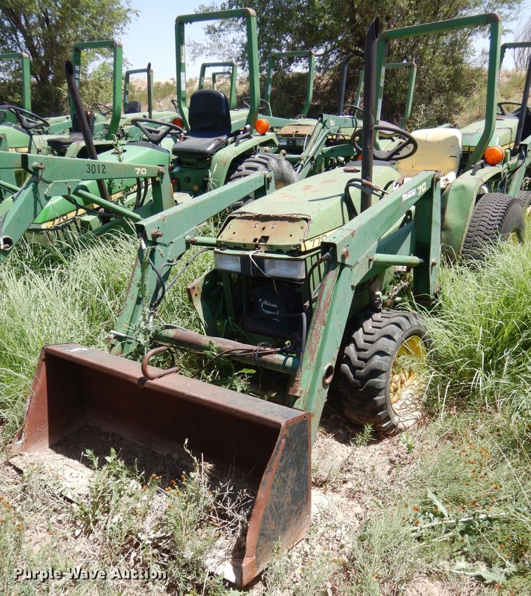 image for item HV9246 John Deere 770  tractor