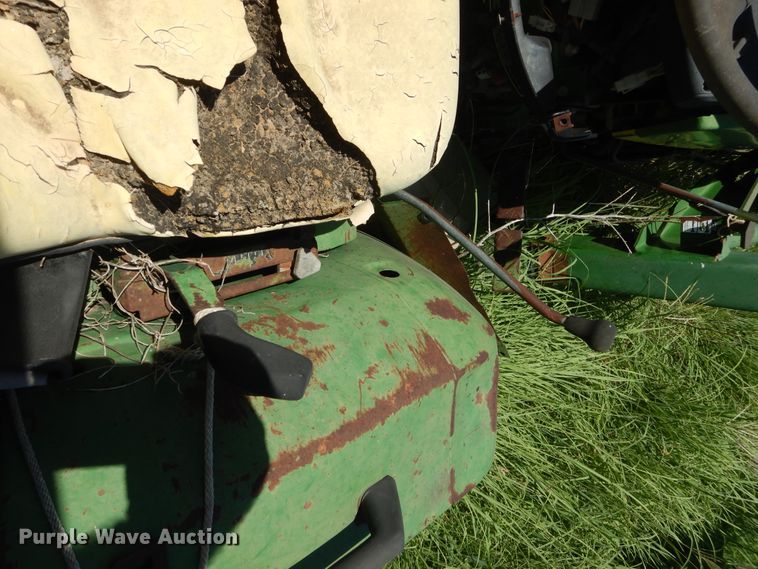 image for item HV9246 John Deere 770  tractor