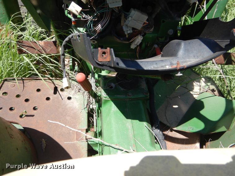 image for item HV9246 John Deere 770  tractor