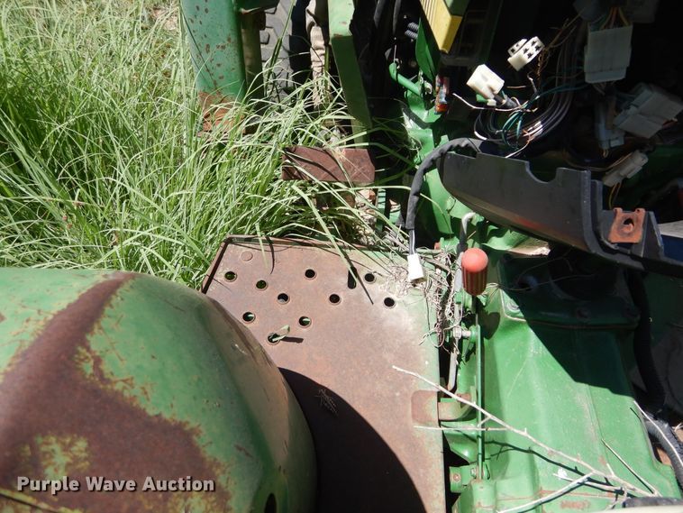 image for item HV9246 John Deere 770  tractor