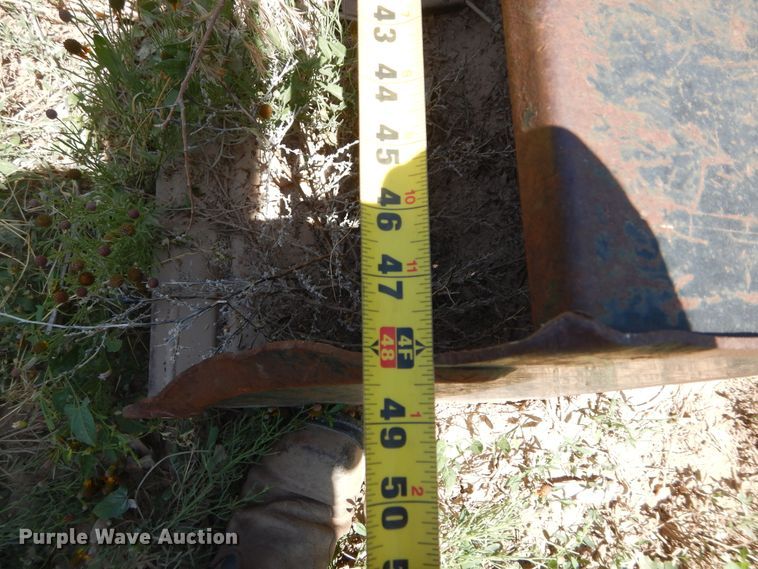 image for item HV9246 John Deere 770  tractor