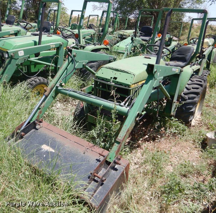 image for item HV9247 John Deere 770  tractor