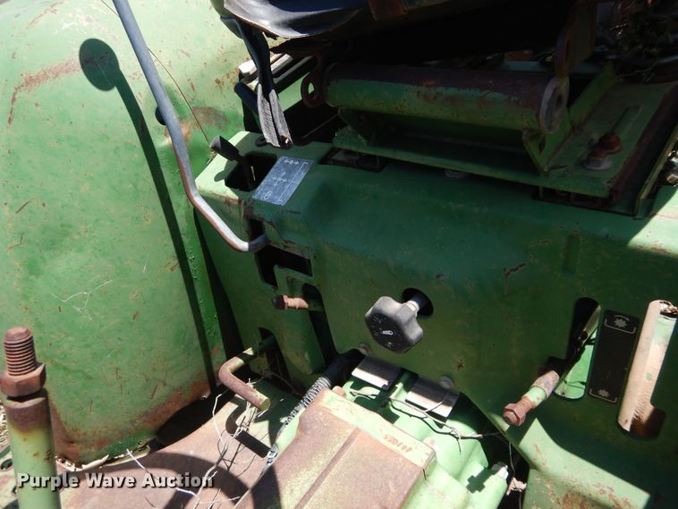 image for item HV9247 John Deere 770  tractor