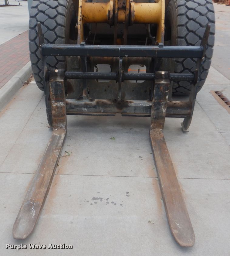 image for item DG8679 2006 Komatsu WA250-5L  wheel loader