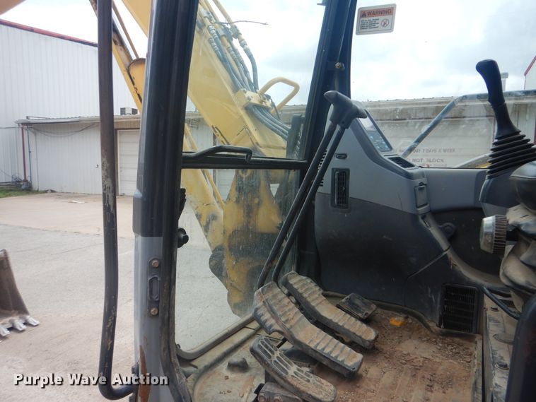 image for item DG8680 2008 Komatsu PC78MR-6  mini excavator