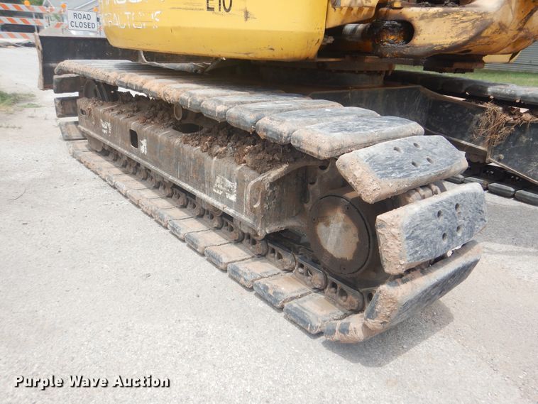 image for item DG8680 2008 Komatsu PC78MR-6  mini excavator