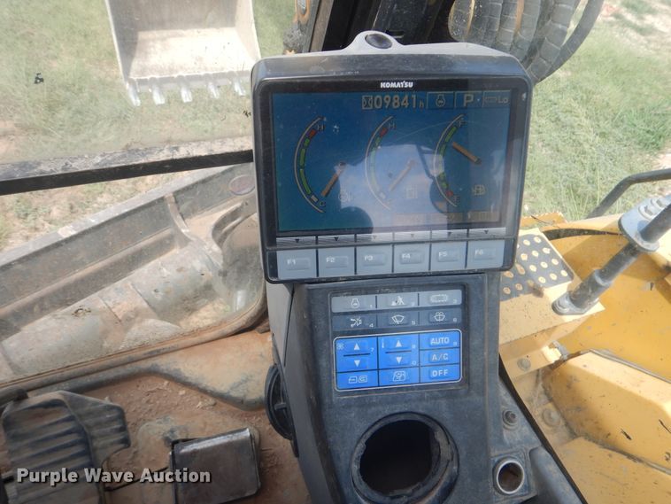 image for item DG8681 2009 Komatsu PC88MR-8  mini excavator