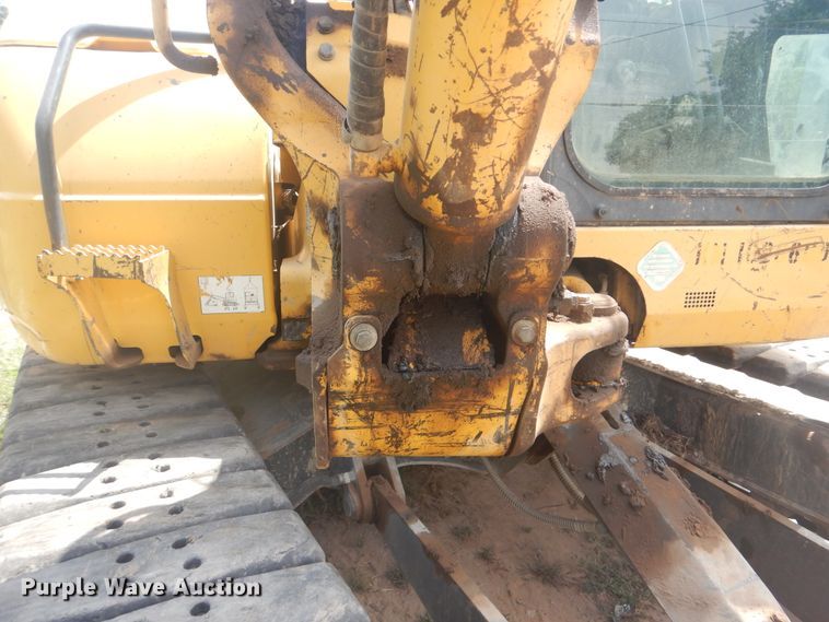 image for item DG8681 2009 Komatsu PC88MR-8  mini excavator