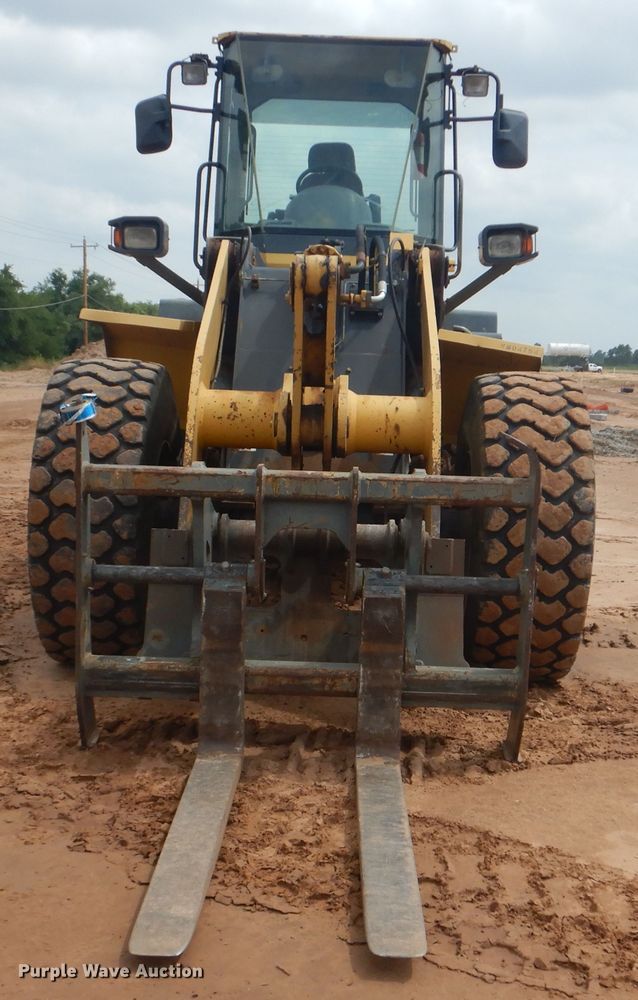 image for item DG8682 2004 Komatsu WA250-5  wheel loader