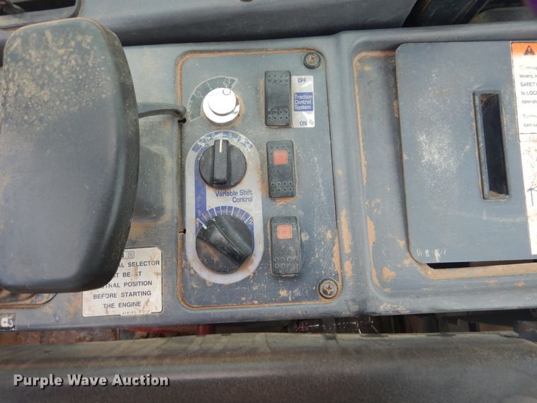 image for item DG8682 2004 Komatsu WA250-5  wheel loader