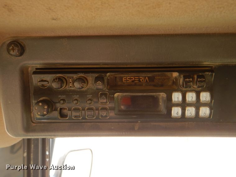 image for item DG8682 2004 Komatsu WA250-5  wheel loader