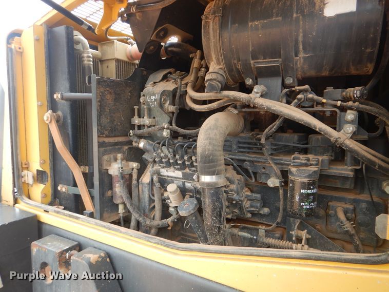 image for item DG8682 2004 Komatsu WA250-5  wheel loader