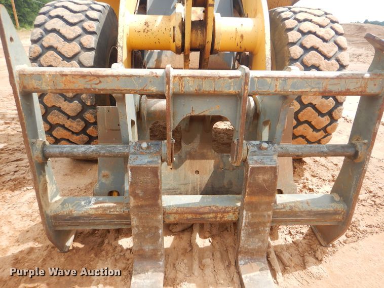 image for item DG8682 2004 Komatsu WA250-5  wheel loader