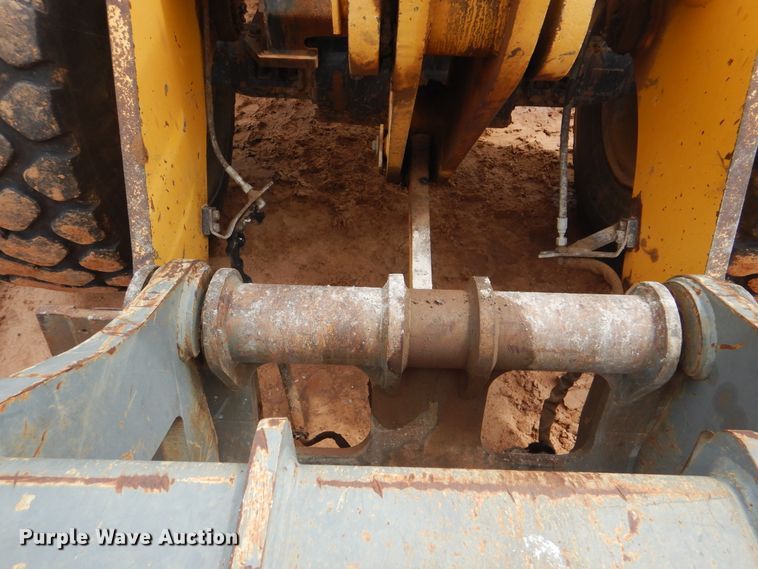 image for item DG8682 2004 Komatsu WA250-5  wheel loader