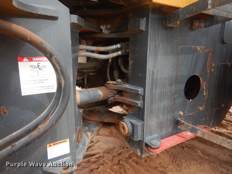 image for item DG8682 2004 Komatsu WA250-5  wheel loader