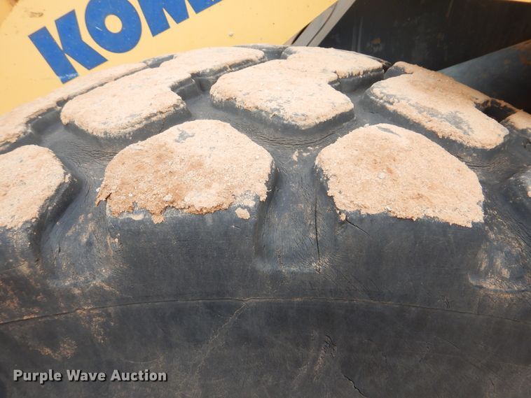 image for item DG8682 2004 Komatsu WA250-5  wheel loader